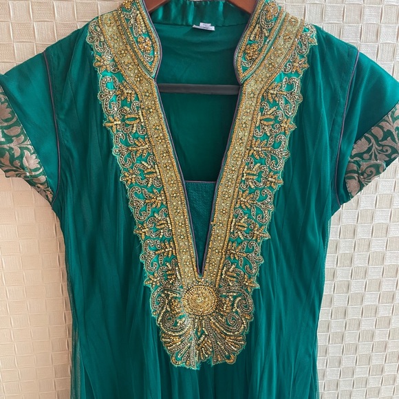 Emerald green anarkali with churidaar - Picture 3 of 5